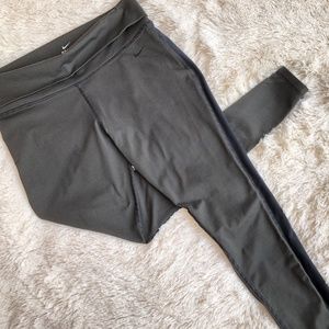 Nike Dri Fit Roll Waist Tights / Leggings